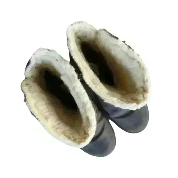 Bearpaw Distressed Mimi Chesnut Boot - Picture 4 of 6